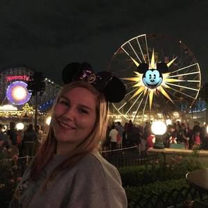 Meet your Posher, Lindsey